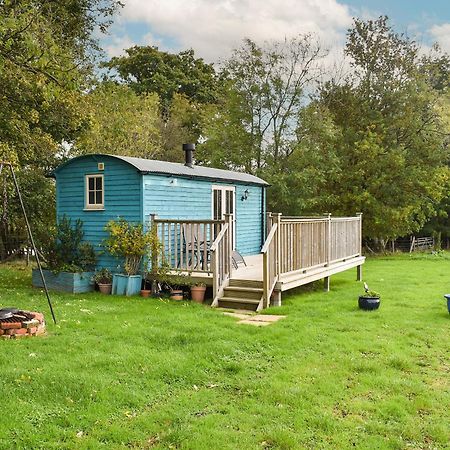 The Shepherds Hut Herstmonceux Zewnętrze zdjęcie