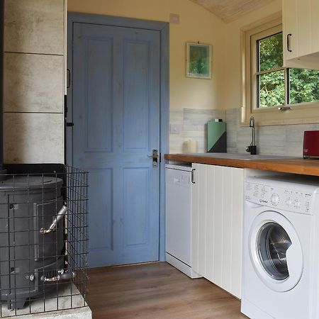 The Shepherds Hut Herstmonceux Zewnętrze zdjęcie